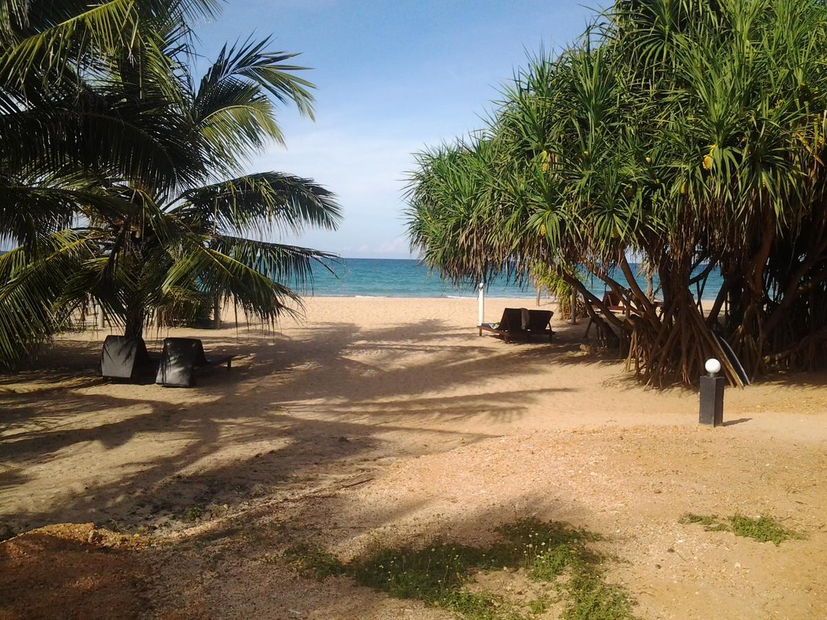 Villa Nilaveli Cabana Exterior foto