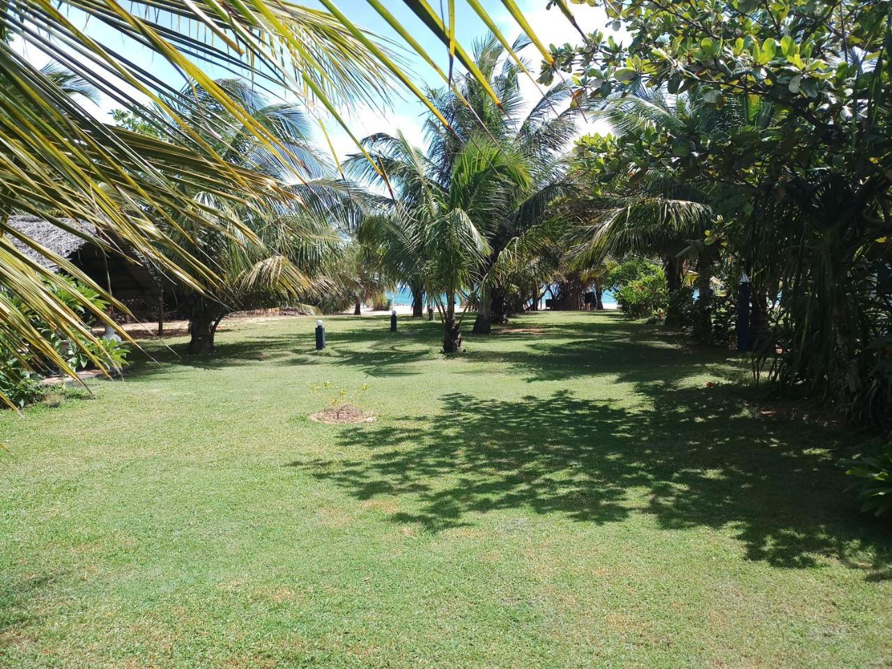 Villa Nilaveli Cabana Exterior foto